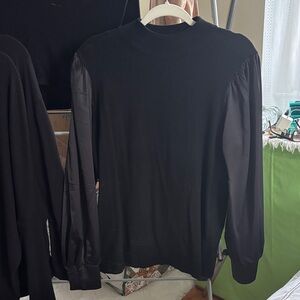 Chico's Black Long Sleeve Men's Tee